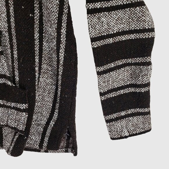 Mexican Poncho Baja Hoodie Surfer Pullover BLACK & WHITE Size L Made In Mexico - Picture 3 of 7
